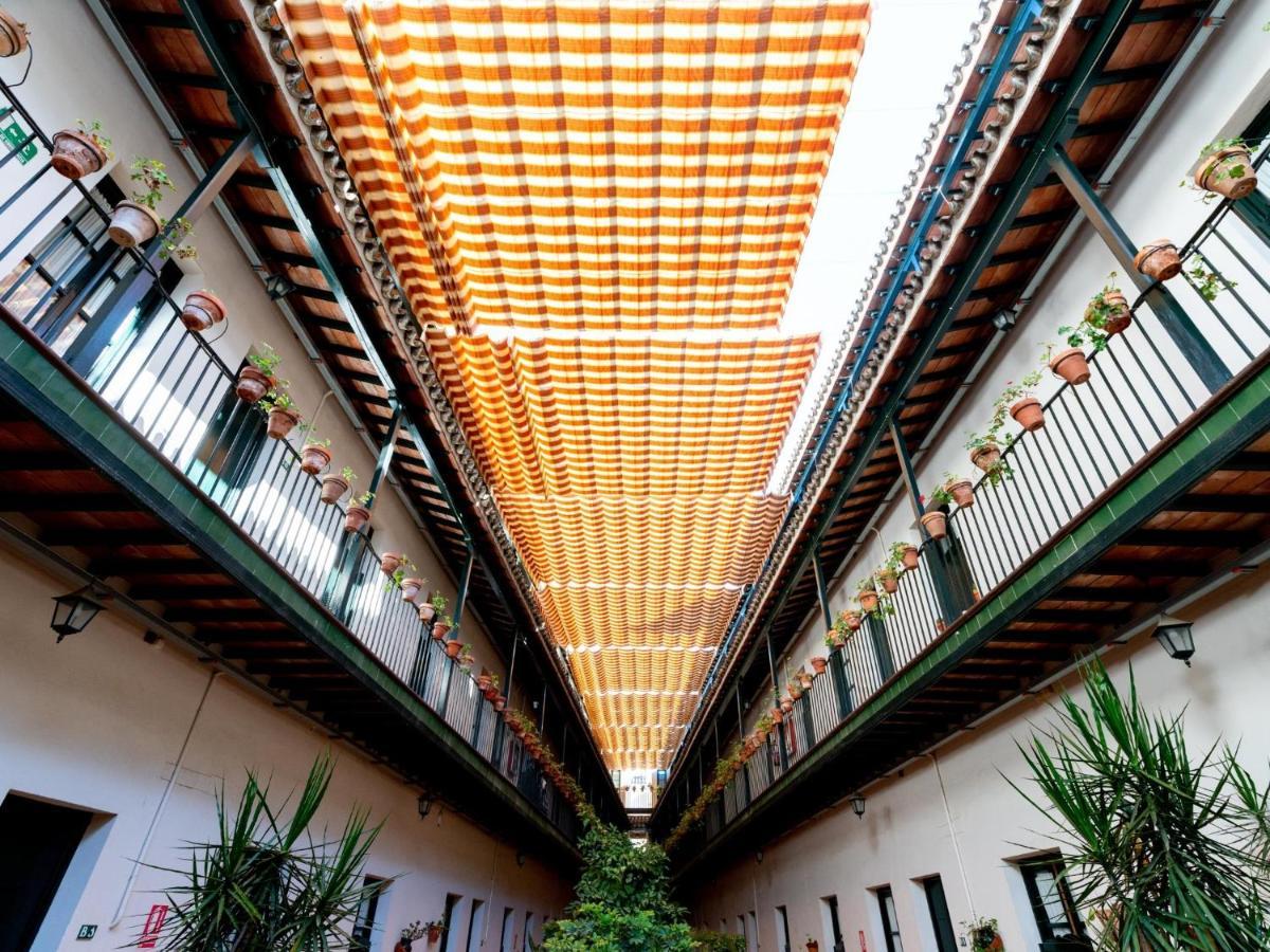 Ferienwohnung Holi-Rent Lumbreras Sevilla Exterior foto